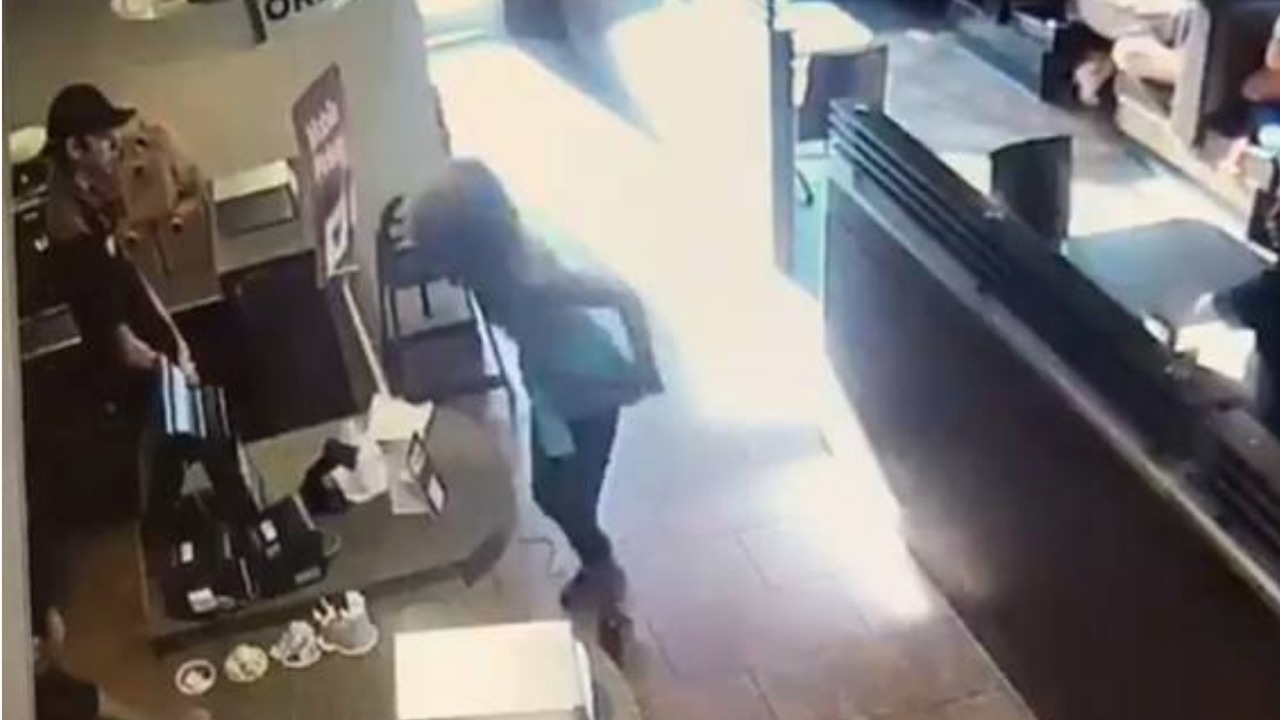 Video shows woman defecate on restaurant floor, throw feces at...